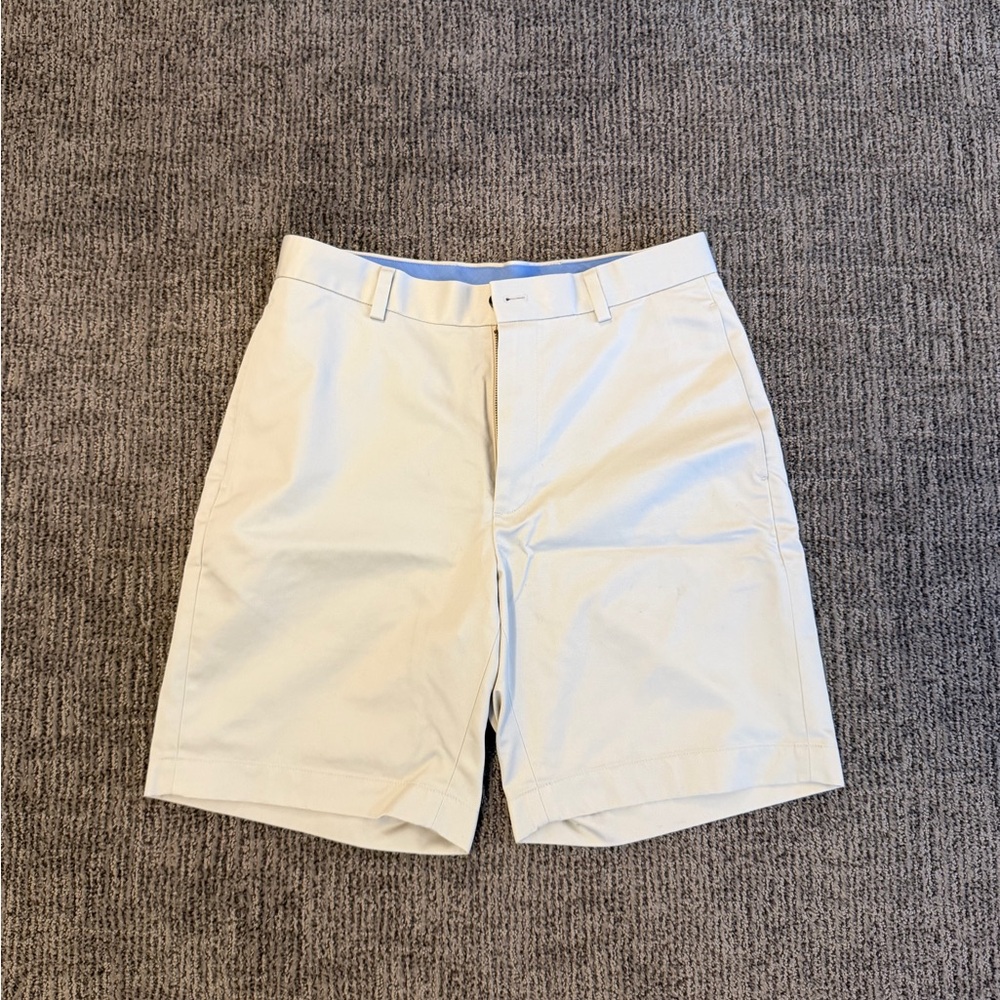 Brooks Brothers Men's Cream Flat Front Shorts
